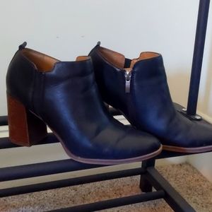 Black Boot Franco Sarto Size 8